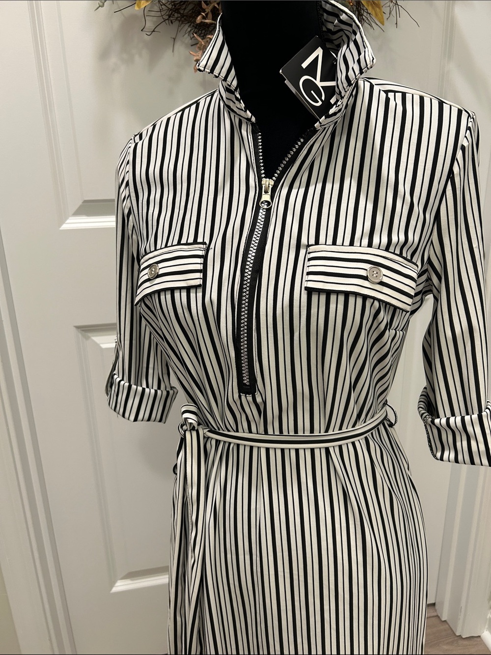 NWT Mlle Gabrielle Black & White Vertical Stripe Midi Shirt Dress Size Small - Picture 5 of 14